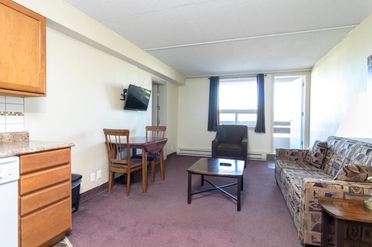 Irving West Hotel Gander Zewnętrze zdjęcie